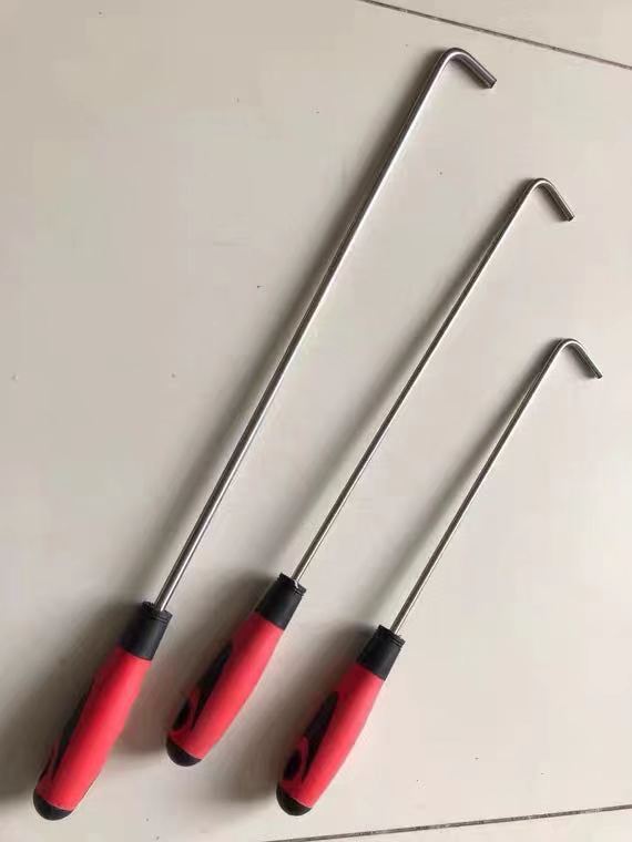 Pull the door hook roller shutter door hook roller gate hook pull roller shutter door hook tool pull window hook iron hook old-fashioned