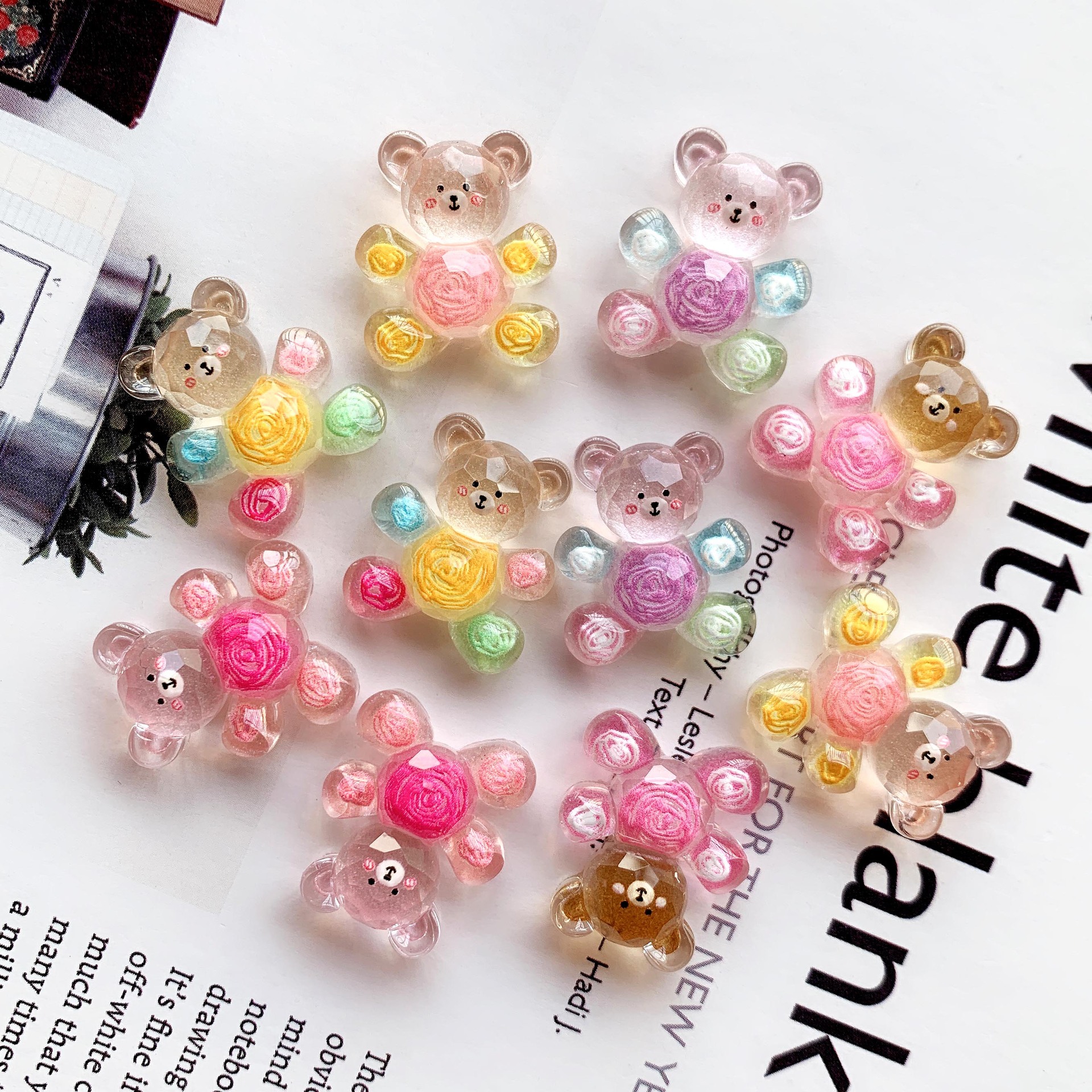 High transparent pearlescent cut cartoon graffiti bear AB glue resin accessories diy jewelry accessories handmade hair accessories material