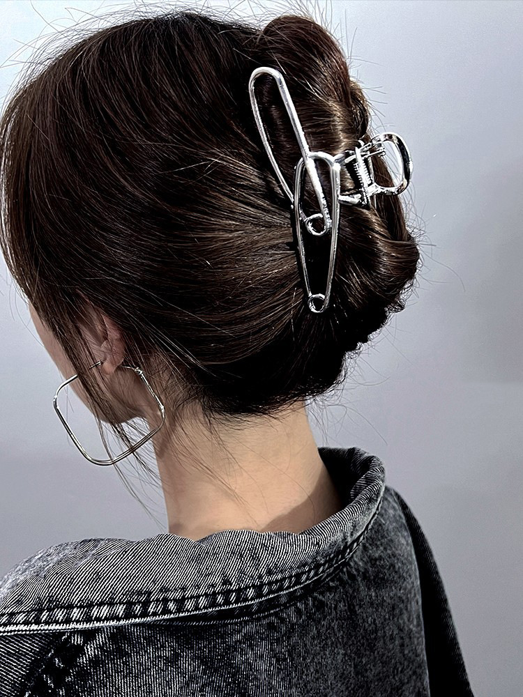 Fermaglio per capelli in metallo argentato Fermaglio per capelli a disco Grande volume per capelli Fermaglio per squalo di alta qualità Accessori per capelli coreani Copricapo Fermaglio per capelli per donne_voghion.com