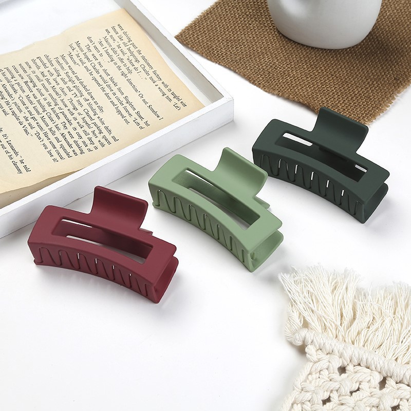 Source factory wholesale Korean style ins high sense matte grip clip women's rectangular large shark clip pan hair clip_voghion.com
