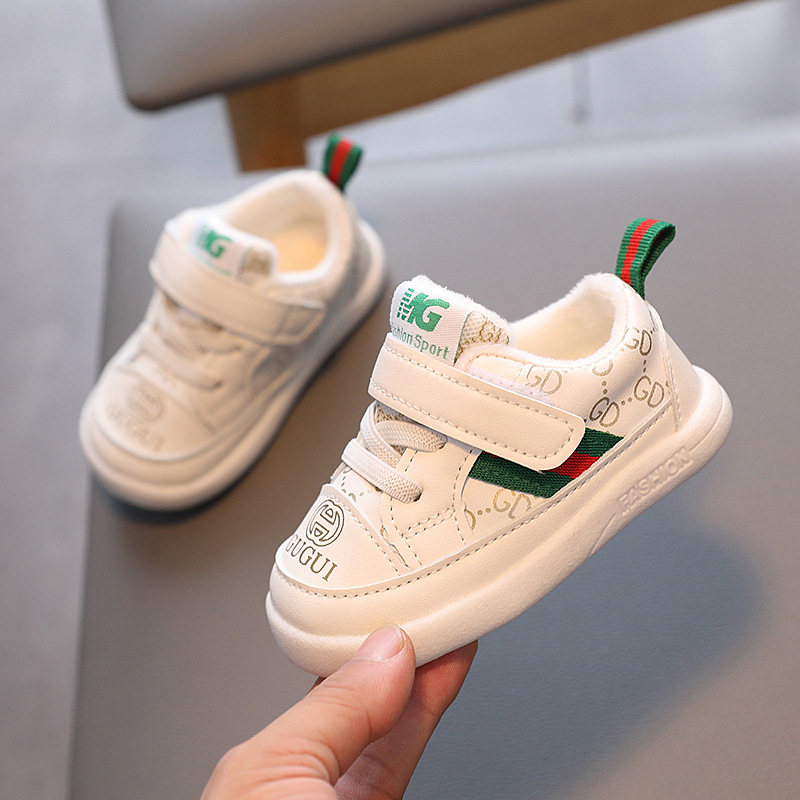 Winter men's and women's baby toddler shoes soft bottom board shoes baby white shoes children warm thin velvet Cotton a generation of hair