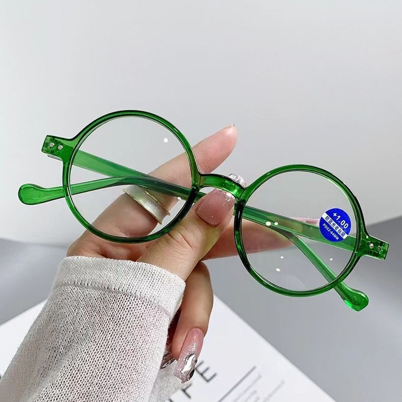 New retro anti-blue light presbyopic glasses for middle-aged and elderly people trendy HD round glasses men and women presbyopic glasses wholesale