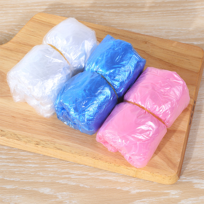 Yiyou disposable shoe cover new material indoor plus size dustproof and waterproof PE foot cover thickened plastic shoe cover wholesale