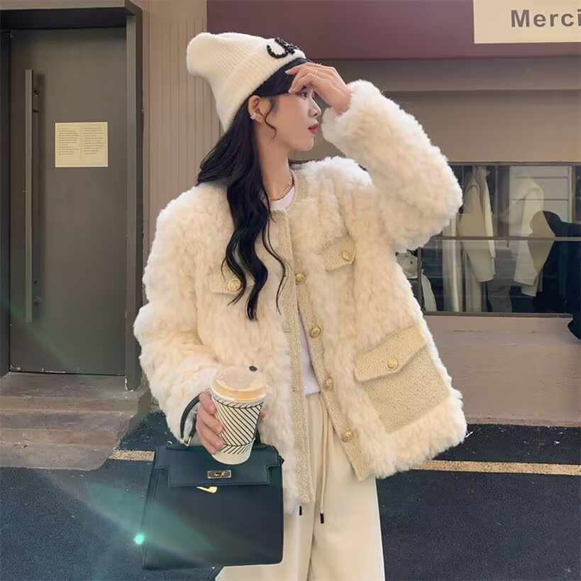 Thickened style lamb wool coat for women 2023 autumn and winter all-matching new outdoor plush loose top ins fashion_voghion.com
