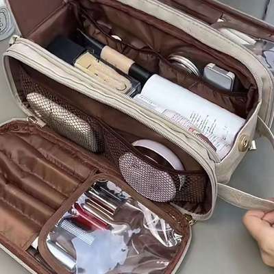 Large Capacity Cosmetic Bag Women's Portable Travel 2023 New Cosmetic Makeup Brush Toiletry Storage Bag Super Fire