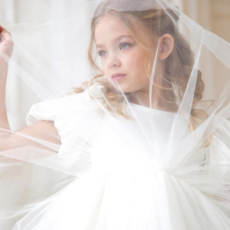 European and American girls dress bubble sleeve puffy yarn princess dress children's temperament lace dress spot a generation of hair