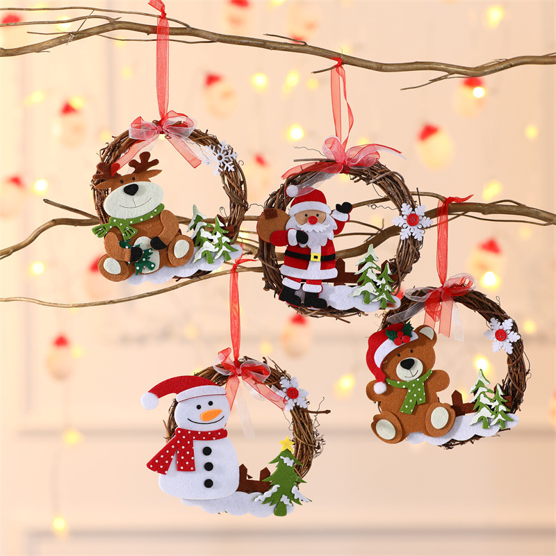 Christmas decorations trumpet wreath Christmas rattan wreath party window decoration small pendant