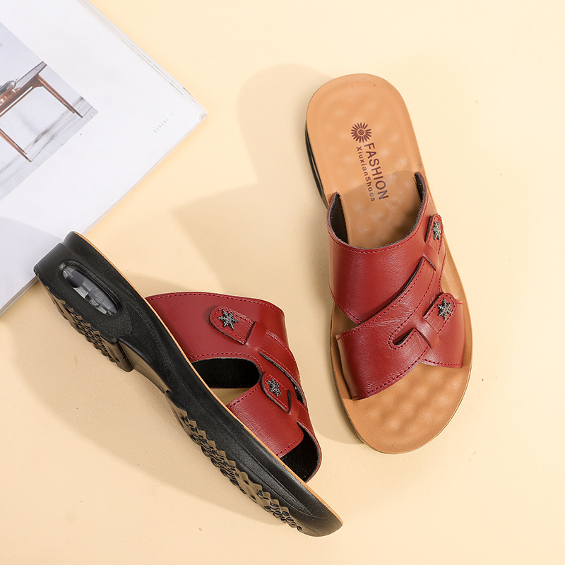 New summer mom slippers women's genuine leather air cushion soft bottom non-slip middle-aged and elderly comfortable women's slippers for outer wear