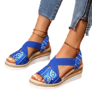 Spot European and American large size women's sandals 2022 summer new flat wedge fish mouth casual women's sandals Amazon