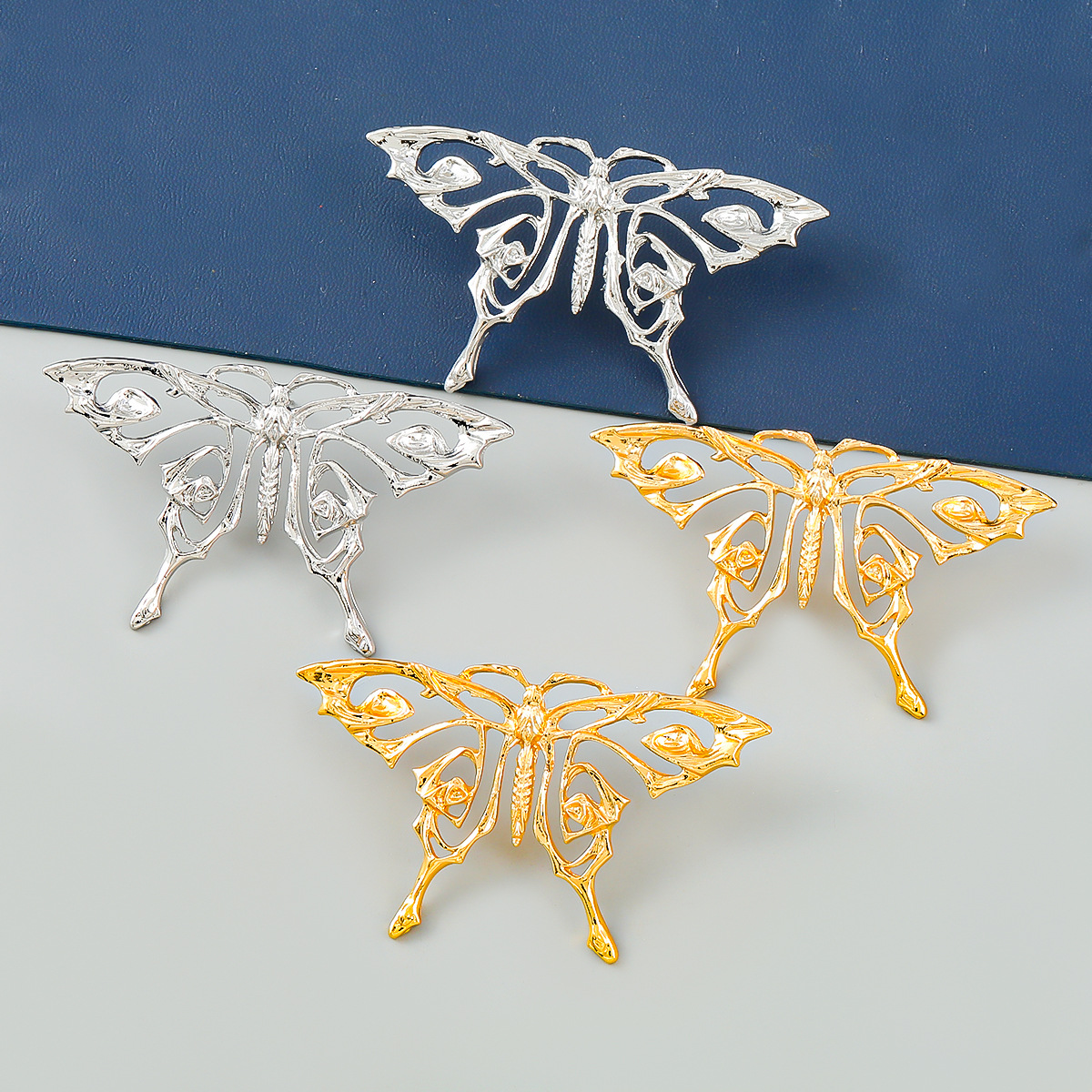 ins網紅復古誇張鏤空合金蝴蝶耳環女氣質金屬感歐美耳釘earrings