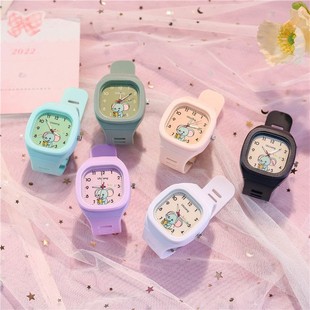 E-commerce ins Cute Silicone Explosions Watch Fashion Luminous Sports Student Square Strap High-value Watch