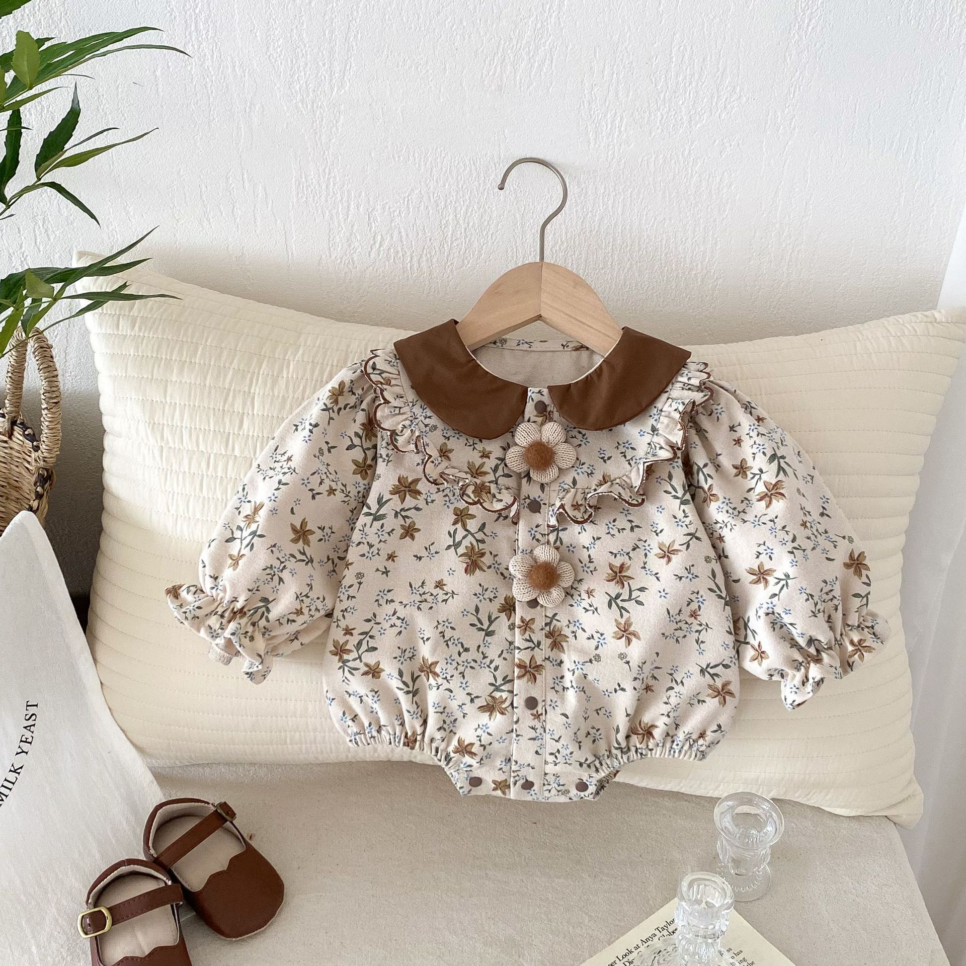 Baby floral bag fart clothing 0-2 years old autumn South Korea children's clothing baby girl super cute jumpsuit one-year-old dress AL664