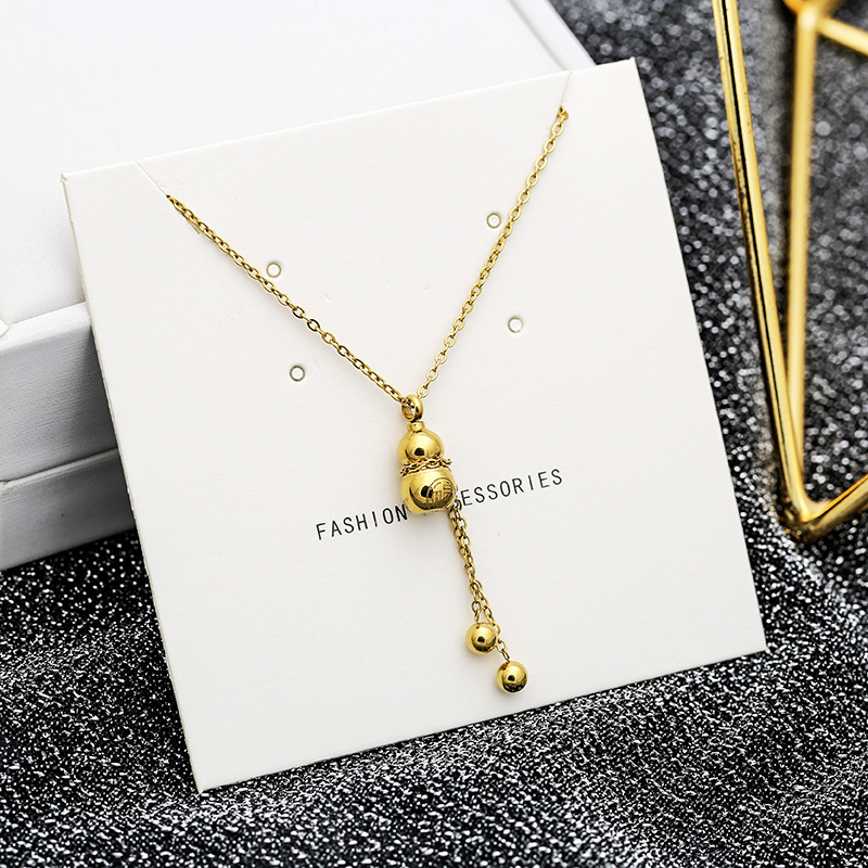 Vintage Gold Gourd Necklace Titanium Steel 18K Gold Folu Mini Gourd Solid Small Ball Tassel Clavicle Chain for Women