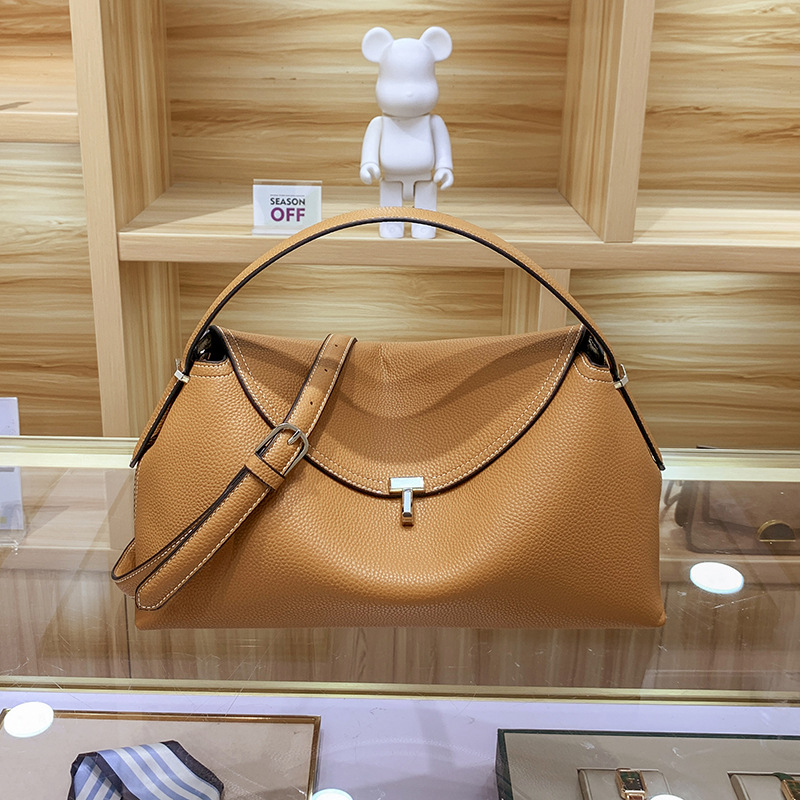 High-quality crossbody handbag 2024 spring and summer new fashion versatile fashion light luxury niche soft leather single shoulder commuter women