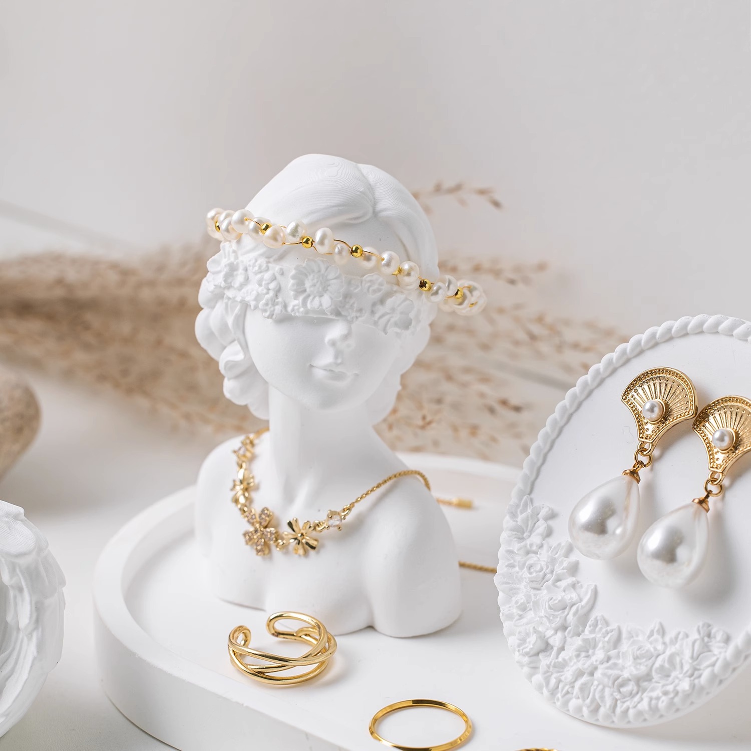 ins jewelry display stand white plaster Jewelry earrings earrings display stand earrings jewelry photo props ornaments