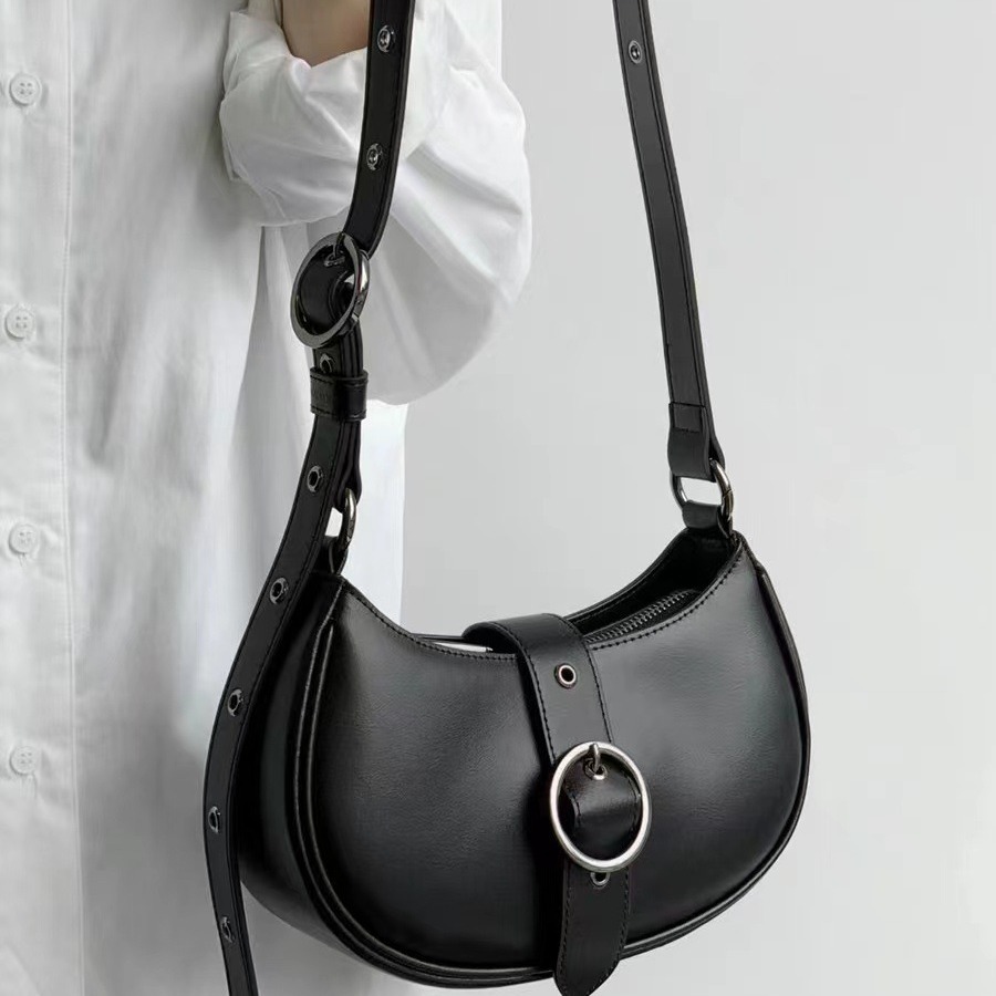 Vintage Motorcycle Saddle Bag Women's 2025 New Texturized silver Niche Design Fashionable Underarm Shoulder Crossbody Bag