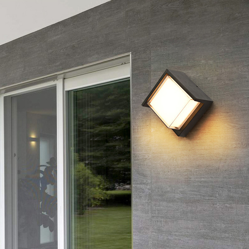 Simple modern outdoor waterproof wall lamp Garden Villa wall round lamp Hall bedroom stair aisle square lamp