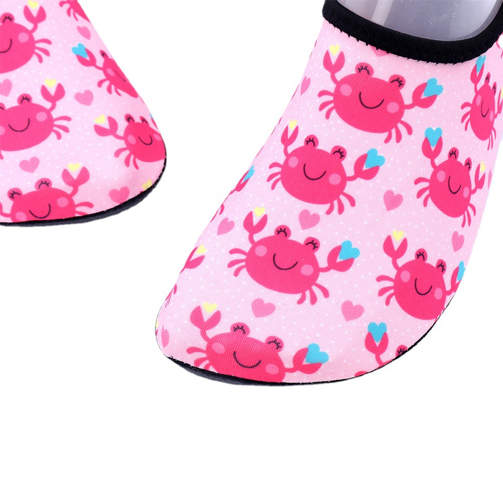 Beachshoes New Beach children's wading barefoot patch skin floating diving shoes women's anti-cut non-slip swimming shoes