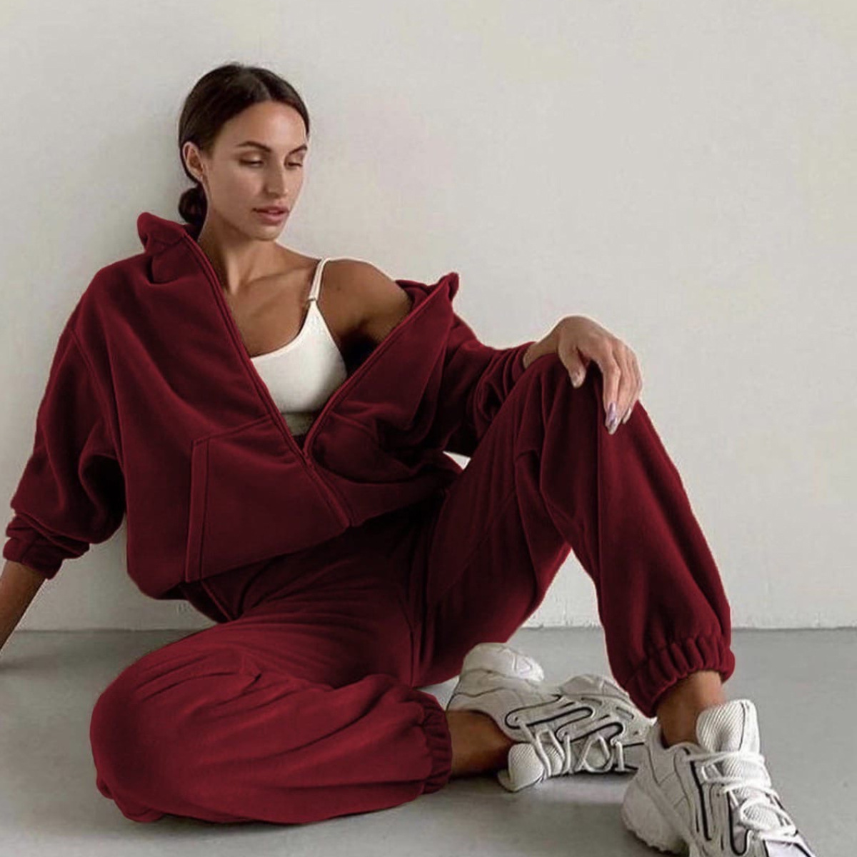 Europe and the United States 2024 independent station Amazon ebay autumn and winter foreign trade women's new fashion sports leisure sweater suit