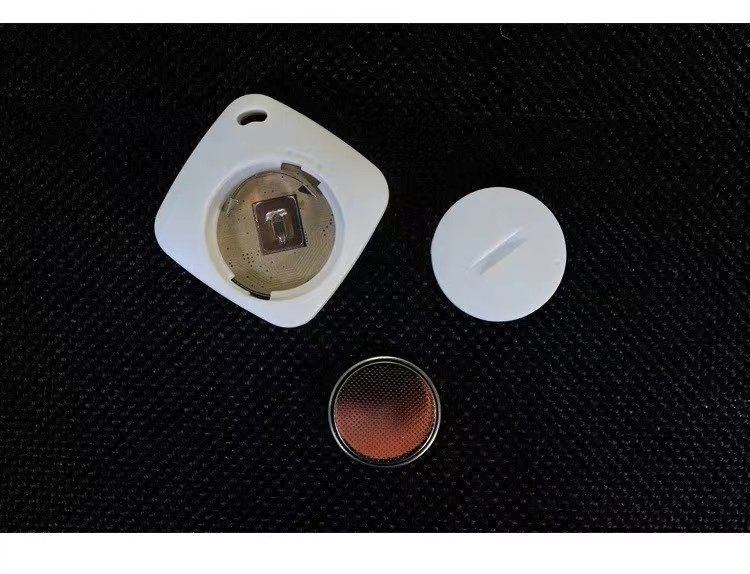 Tag M1 Global Positioning Remote Tracking Locator Elderly Keychain Items Find my Smart Finder