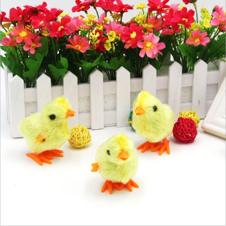 Shake the same style of wind-up Chick simulation cute jump chick chain will run plush toy kindergarten gift