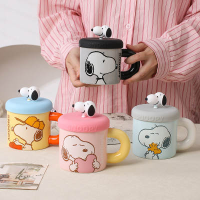 snoopy genuine goods ceramic mug with cup lid cute cartoon cute snoopy high-looking water Cup suit