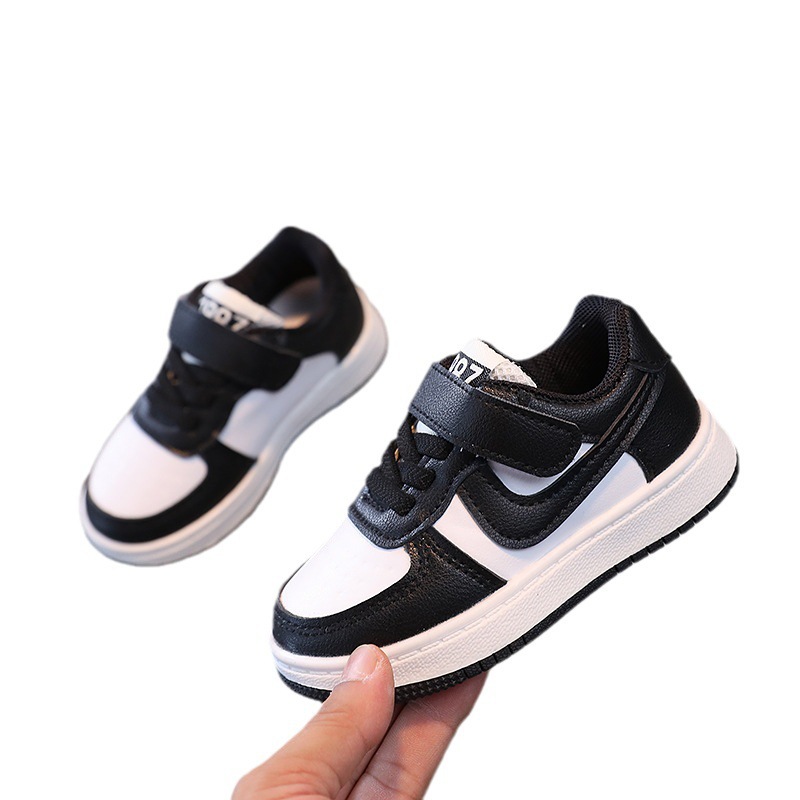 Children's board shoes wholesale spring and autumn men's and women's children's sports shoes Children's casual white shoes boys baby soft bottom board shoes