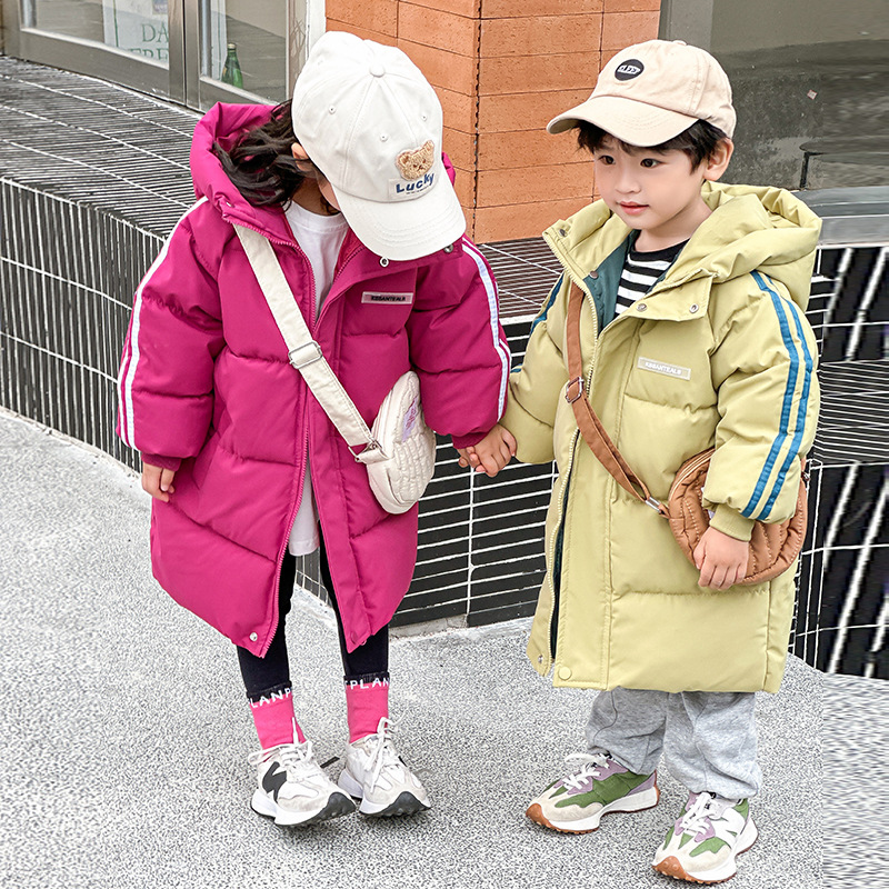 2023 new children's down cotton-padded clothes mid-length Korean style over-the-knee long thickened cotton-padded clothes for boys and girls one-piece delivery