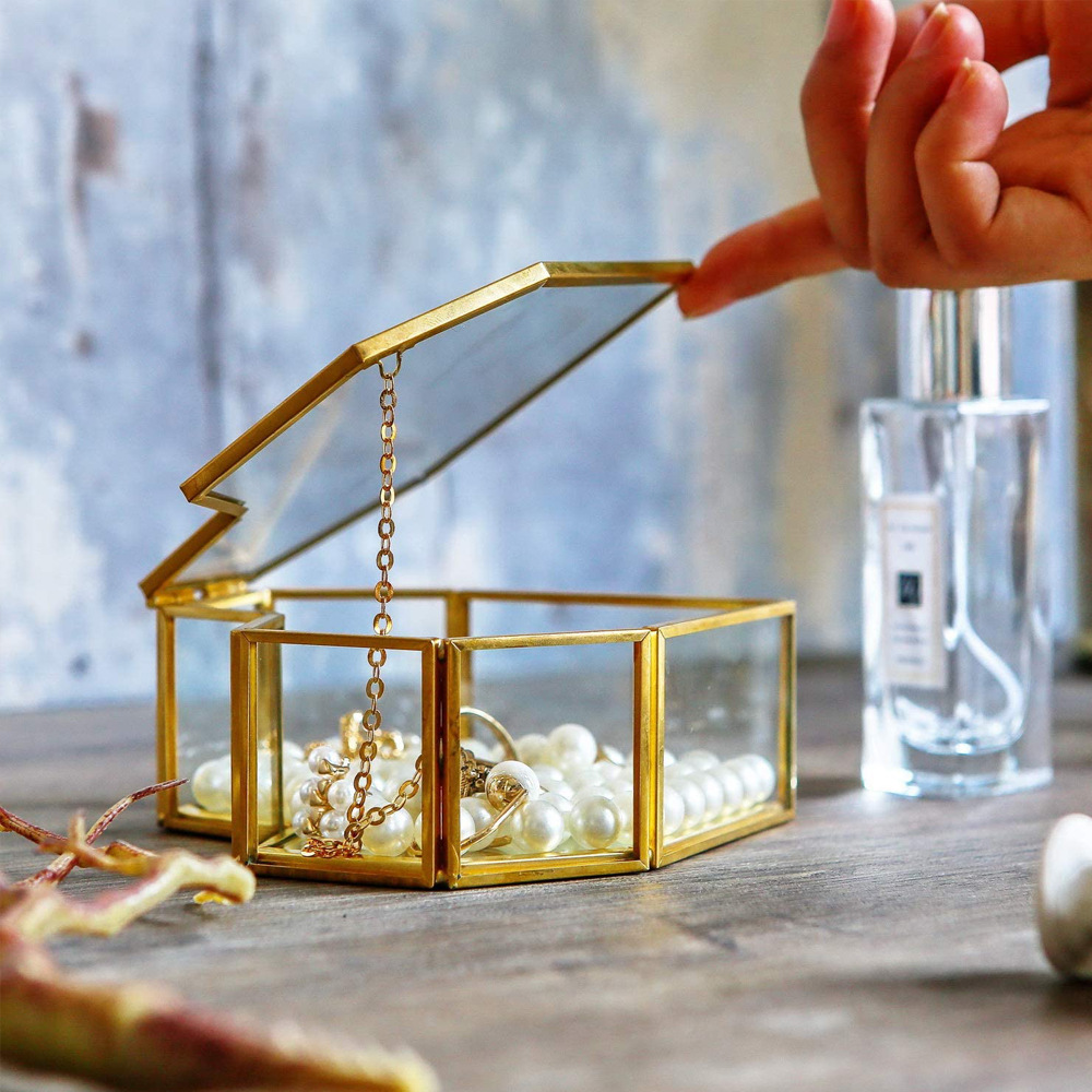 European Style Retro Small Luxury Creative Love Glass Jewelry Box Jewelry Storage Box Desktop Princess Jewelry Display Box