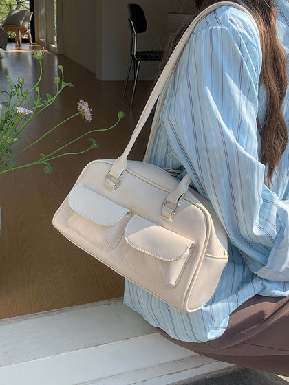 Niche underarm bag female 2024 Korean style ins spring and summer New Fashion Tote Bag versatile large capacity commuter bag