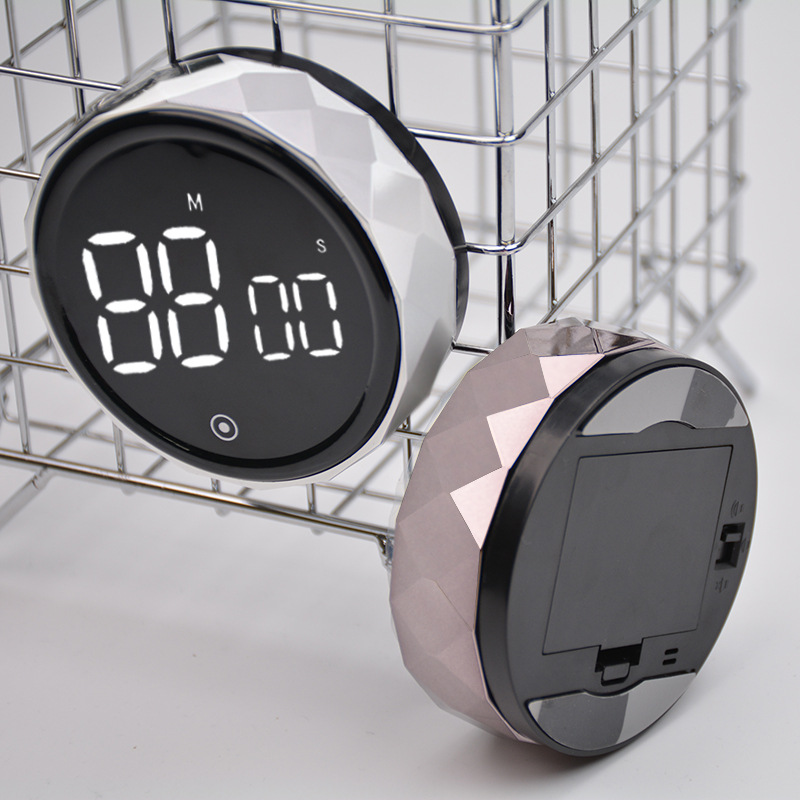 New rotating tire timer round magnetic suction rotating kitchen timer home outdoor baking learning