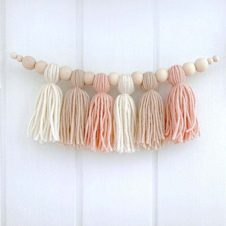 ins Amazon European and American pastoral style wood color colored wool wooden beads tassel string handicraft decorative ornaments