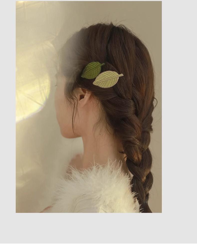 Feuilles brodées ! Épingle à cheveux fraîche ! Pince à frange exquise sur le front Pince à cheveux latérale en feuille de haute qualité Épingle à cheveux cassée_voghion.com