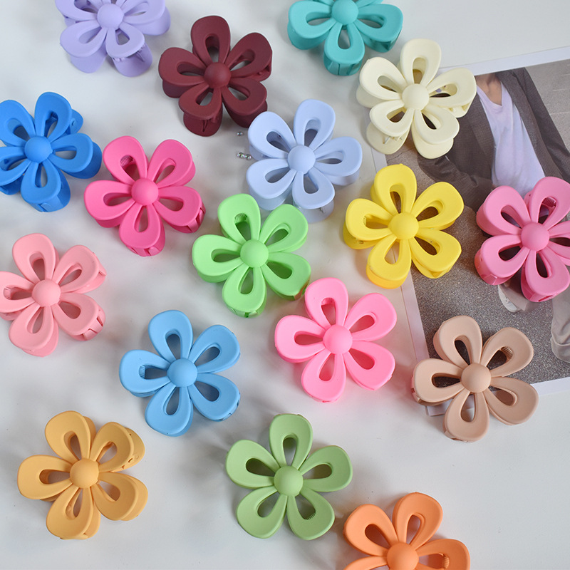 Cross-border  new plastic large flower scratch clip seamless spray paint frosted hair claw clip shark clip wholesale_voghion.com