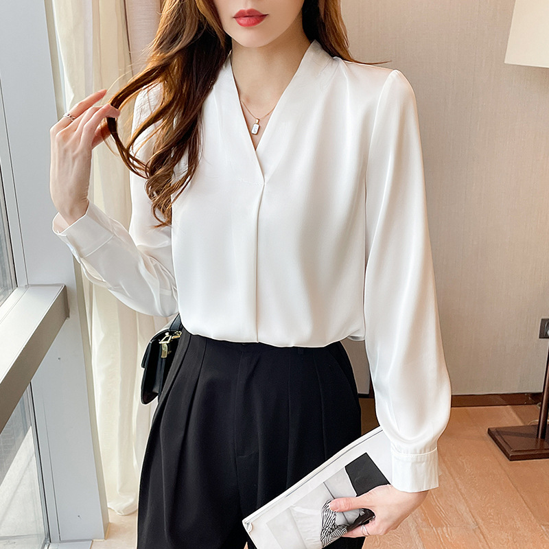 Actual Shoot 2025 French Satin Surface Women's Thin Design Felt Minority Commute Professional Long Sleeve V-Neck White Shirt