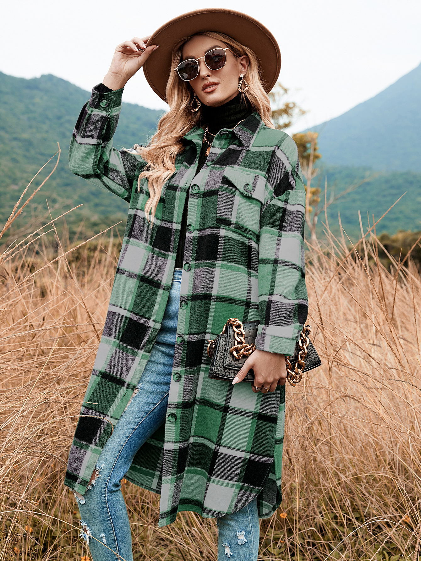2022 autumn and winter European and American temperament windbreaker coat side slit lapel loose woolen plaid shirt coat in stock_voghion.com