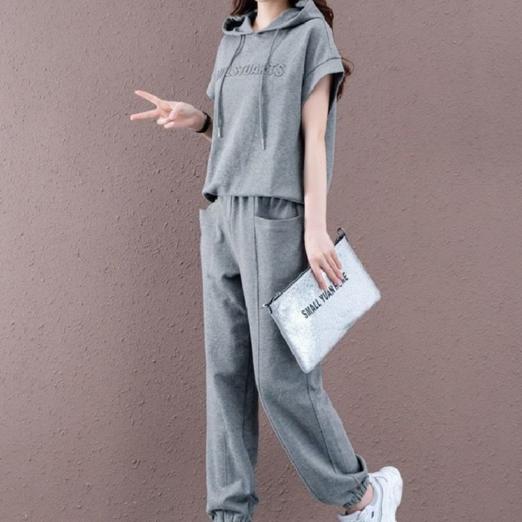 plus size Women's 2024 Chubby Sister Summer New Loose Slimming Casual Sports suit Fashion Hooded Two-piece Set