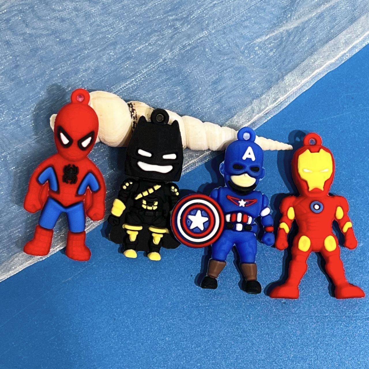 Cartoon Q version Avengers Spider-Man Iron Man Captain America Doll Keychain Pendant Blind Box Gift