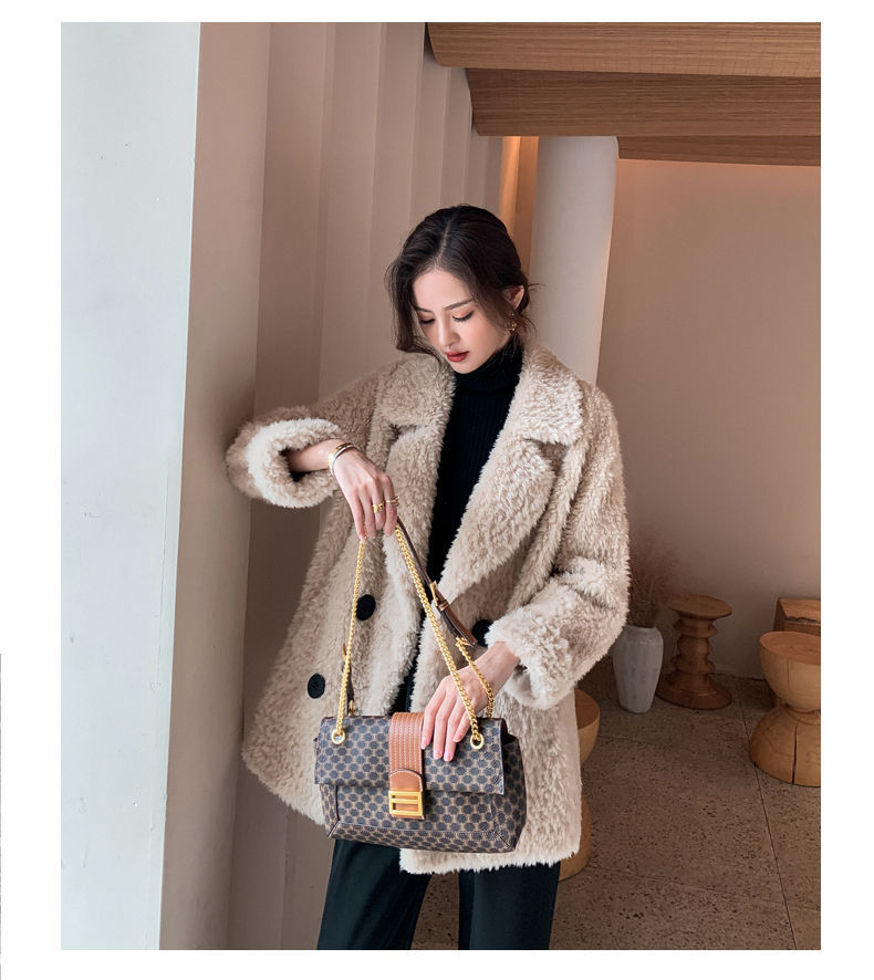 Winter mid-length fleece coat for women 2023 new suit collar lambswool fur integrated granular fleece coat_voghion.com