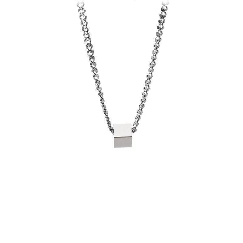 Wang Yibo same square necklace men's simple punk girl necklace all-matching Harajuku men's and women's necklace clavicle chain