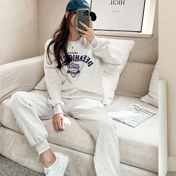 2023 Autumn and Winter Thickened South Korea Sports Leisure suit Women's Fashion Stylish Slim Sweatshirt Wide Leg Pants Two-Piece Trendy