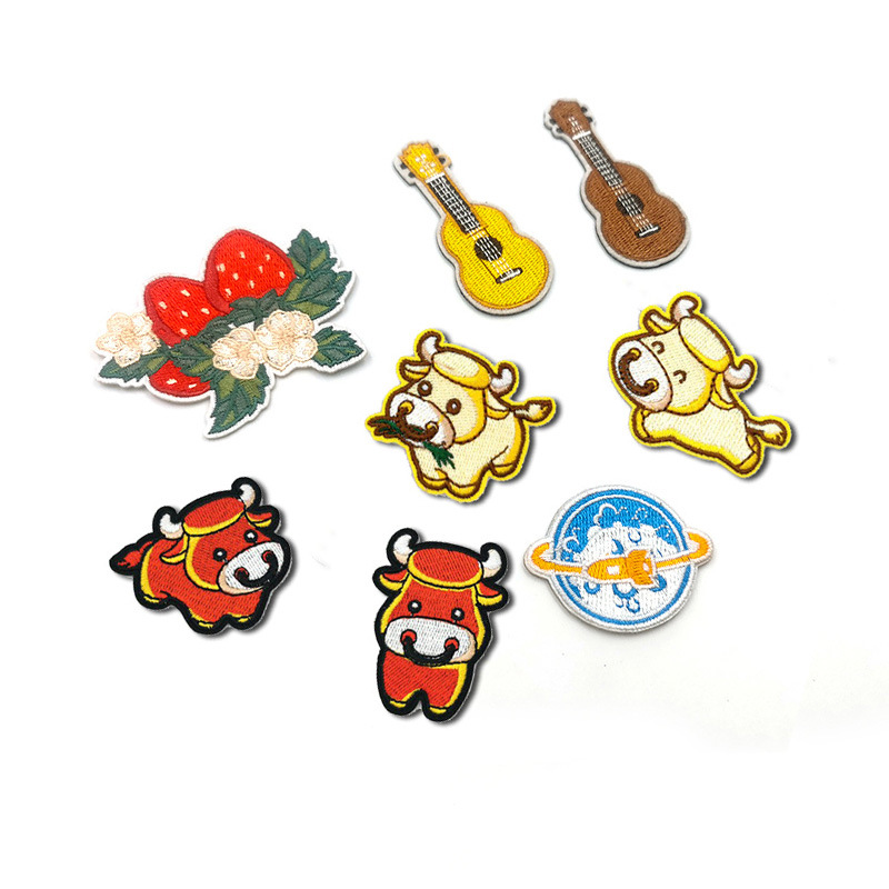 Hui Chenming Spot Cartoon Guitar Rabbit Cloth Sticker Combination Animal Embroidery Patch Garment Accessories Embroidered Patch