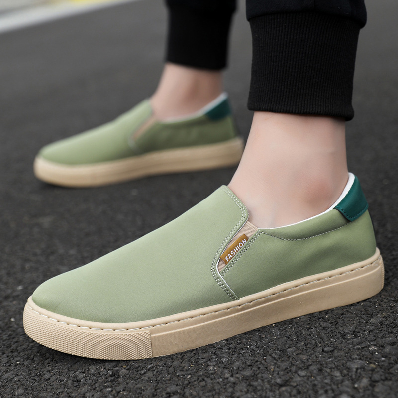 2024 Spring and Summer New plus size Men's Shoes Ice Silk Canvas Shoes Men's Lazy Slip-on Casual Board Shoes Men's Cloth Shoes