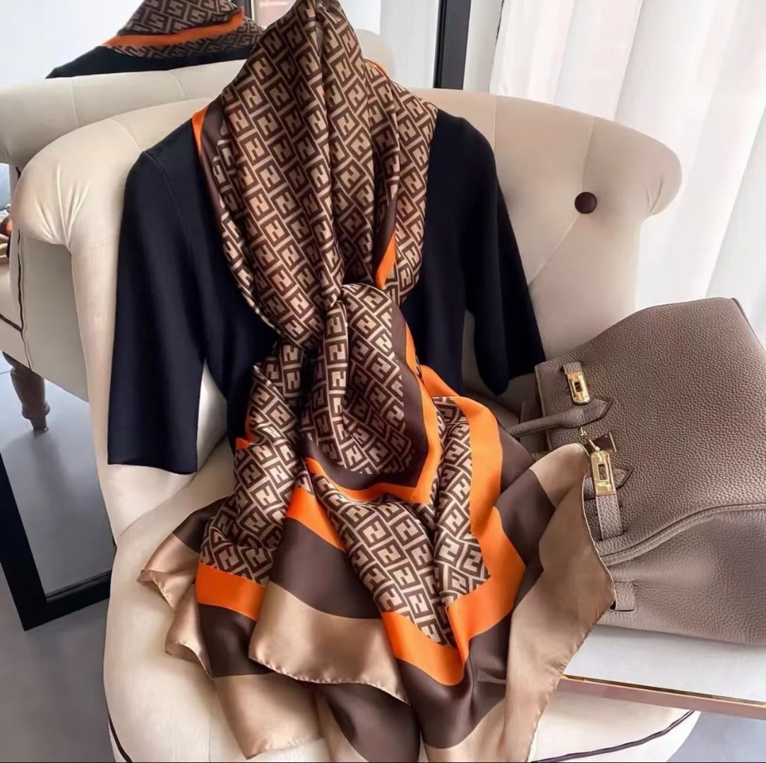 Fashionable Versatile Thin Brand Mulberry Silk Scarf Women's Shawl Summer High-end Sense Scarf Sunscreen Beach Scarf Turban