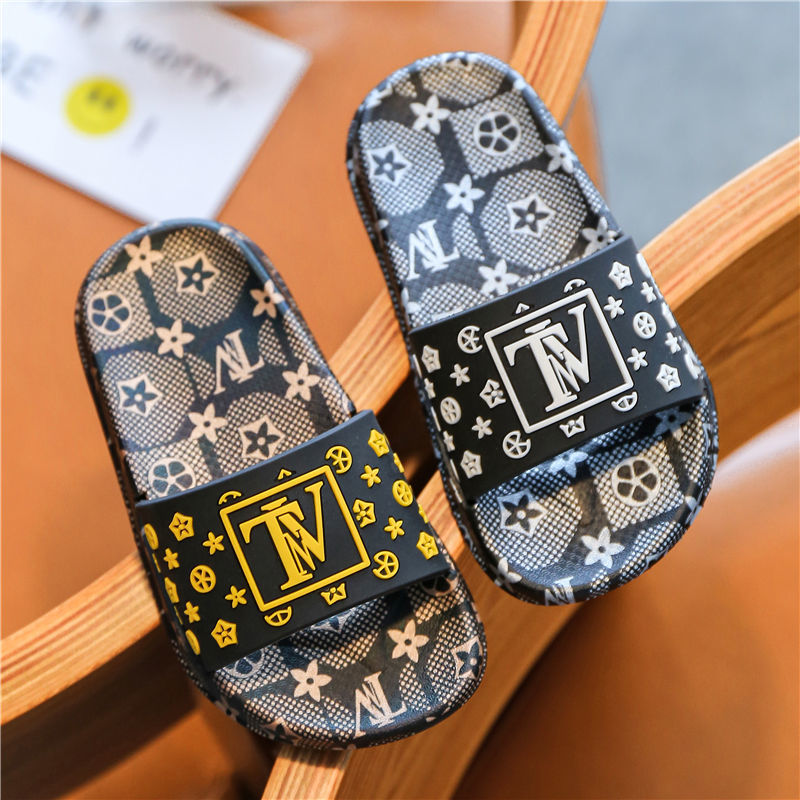 Girls' Slippers Summer Cute Little Princess Non-slip Soft Bottom Small and Medium-sized Children's Fashionable Outer Wear Parent-child Children's Slippers