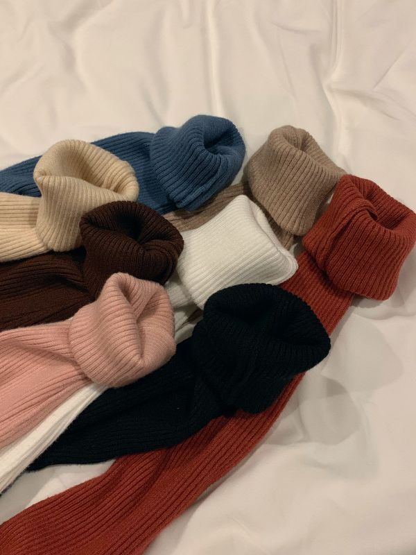 Bottom shirt Women autumn and winter 2023 new sweater with semi-high collar slim spring and autumn Joker sweater