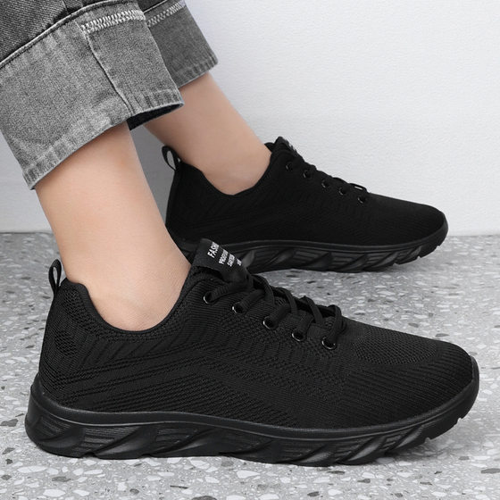 New 2025 Flying Woven Mesh sneaker Men's Spring and Autumn Light Soft Sole Casual Shoes Student Breathable Running Shoes