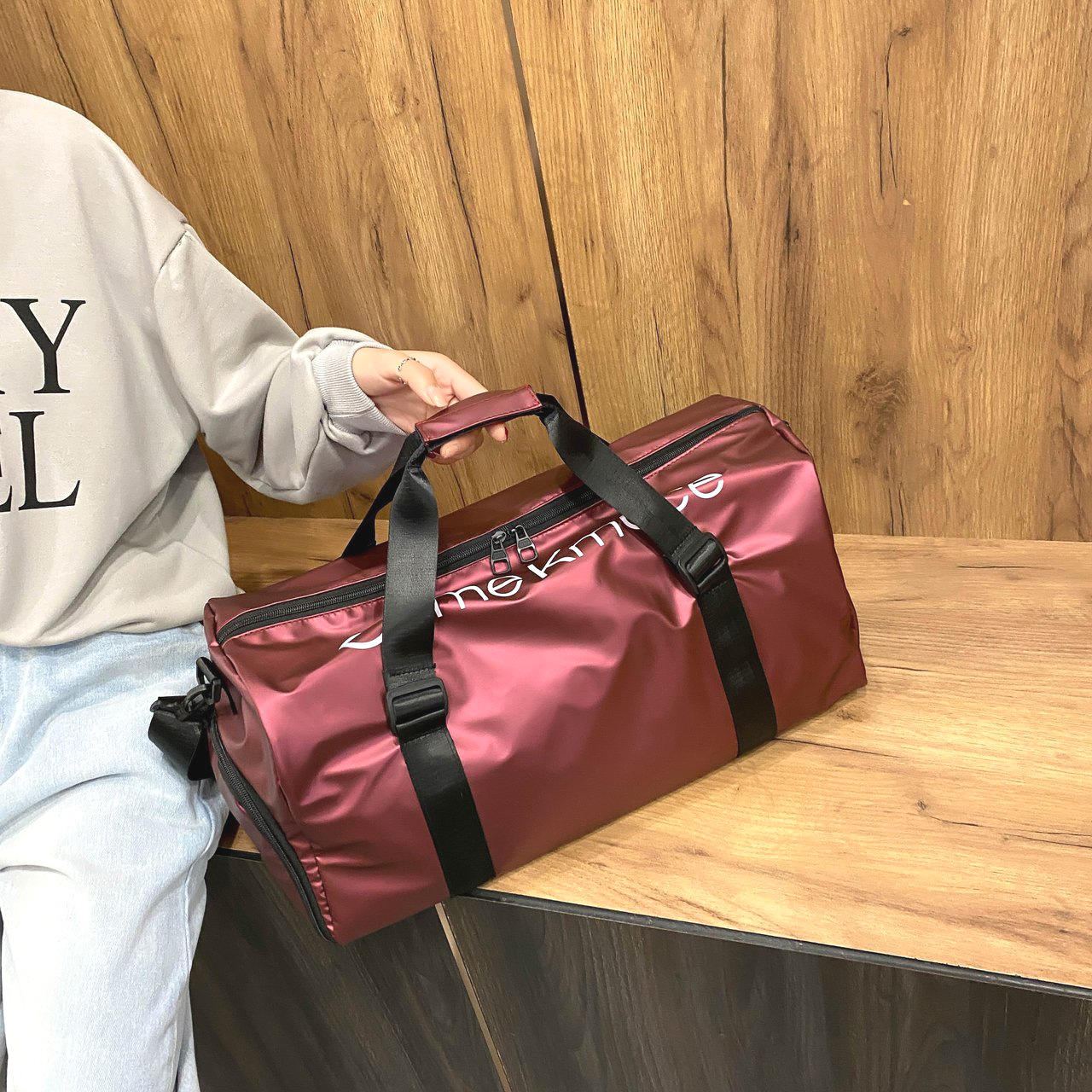 Short Distance Portable Travel Bag Dry and Wet Separate Large Capacity Shoulder Bag Sports Yoga Bag Fitness Bag Fashion Boating Bag
