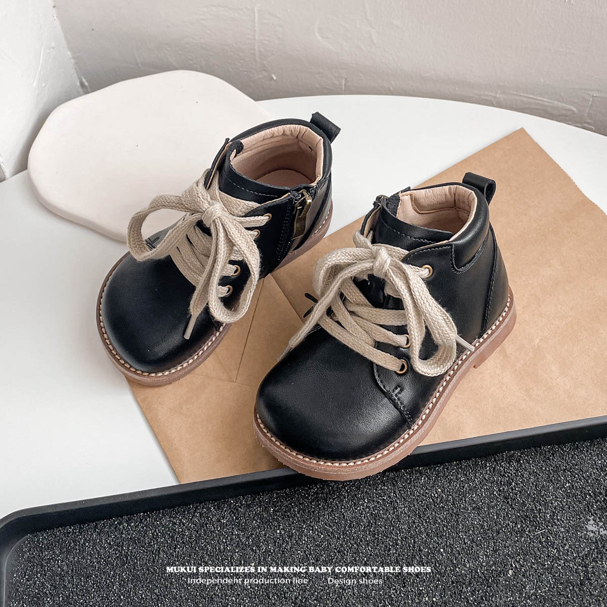 Daifa Vintage Boys Leather Shoes Autumn and Winter Girls Princess Shoes Martin Boots Soft Bottom Baby Shoes Bean Shoes Children's Ankle Boots