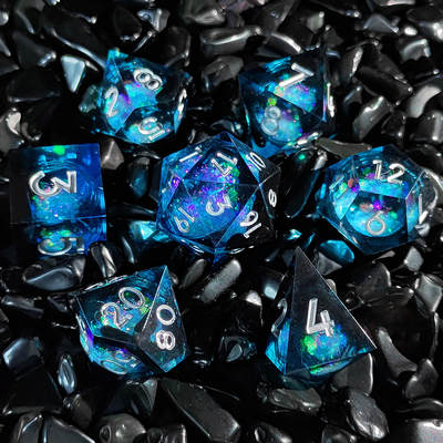 Resin quicksand dice liquid core DND dragon and dungeons TRPG board game dice suit running group csulu